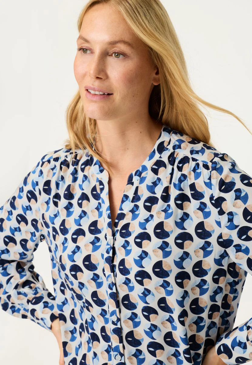 Blouse Woven Long Sleeves - Image 3