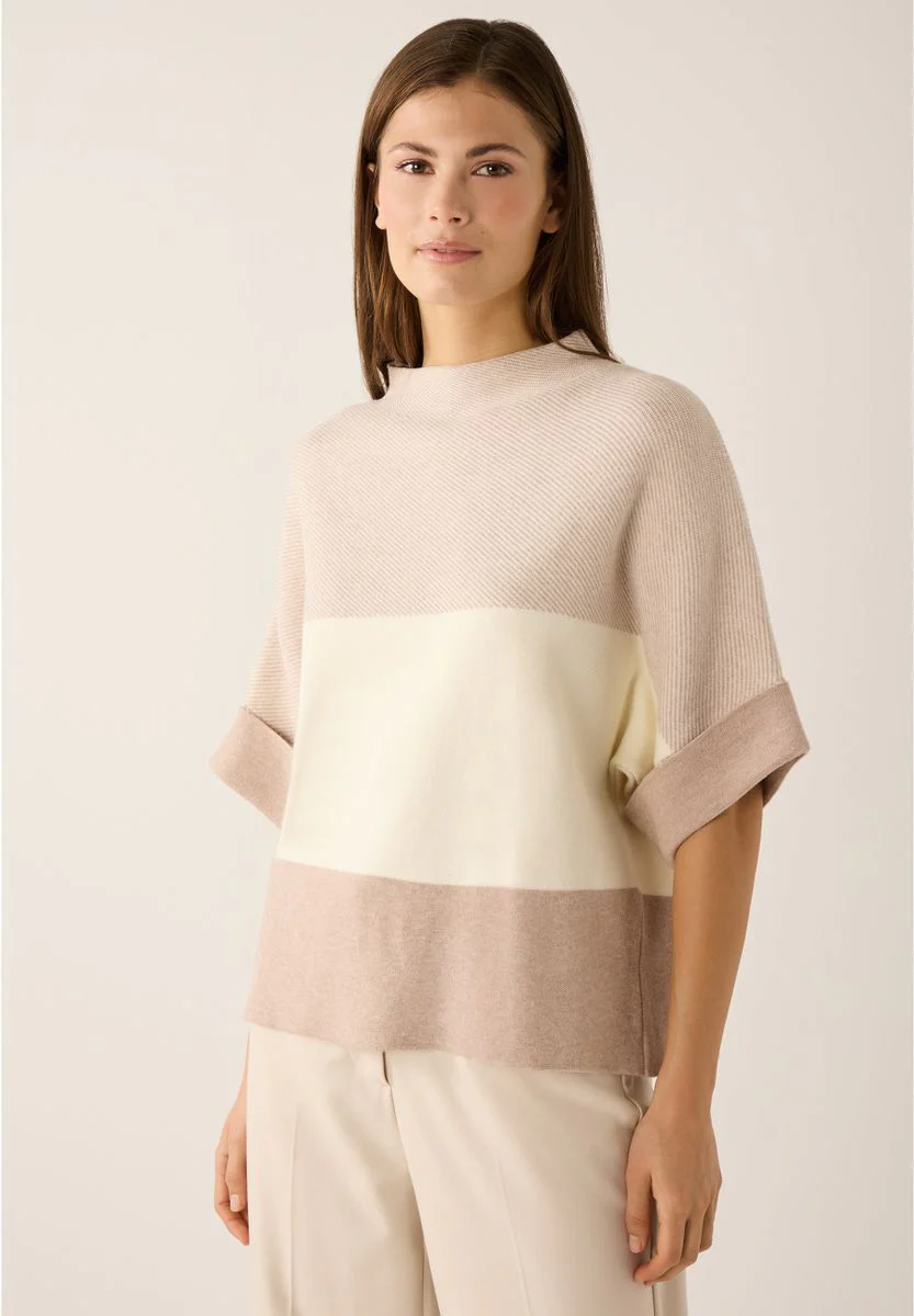 Cape-Pullover - Image 3