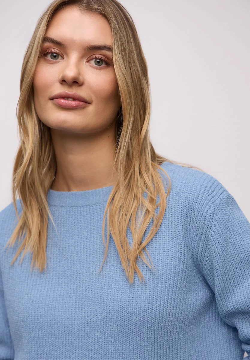 Chenille Pullover - Image 6