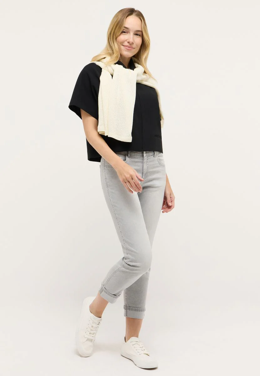 DARLEEN COOL - Image 4
