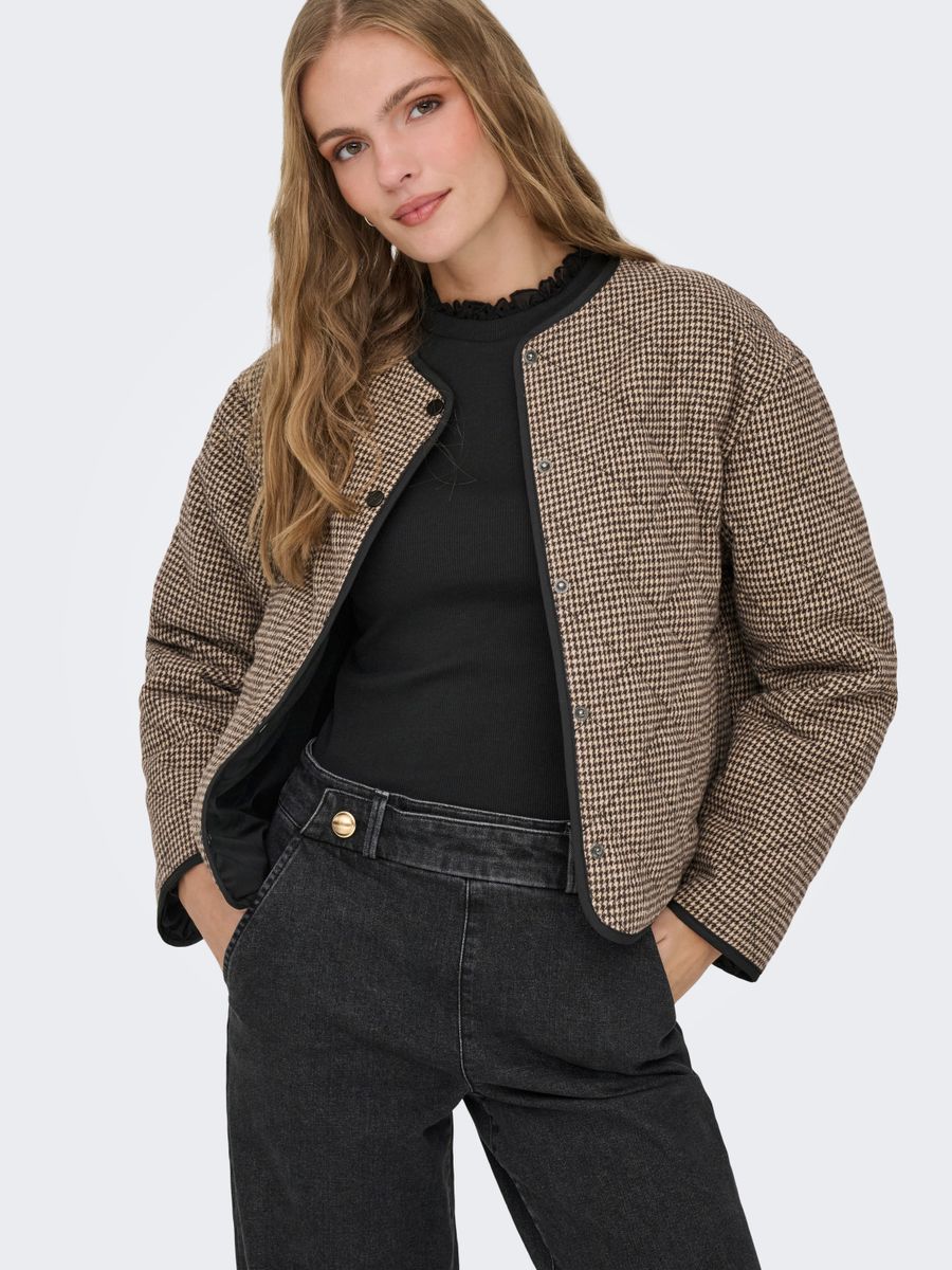 JDYEMERY L/S QUILTED SHACKET WVN - Image 4