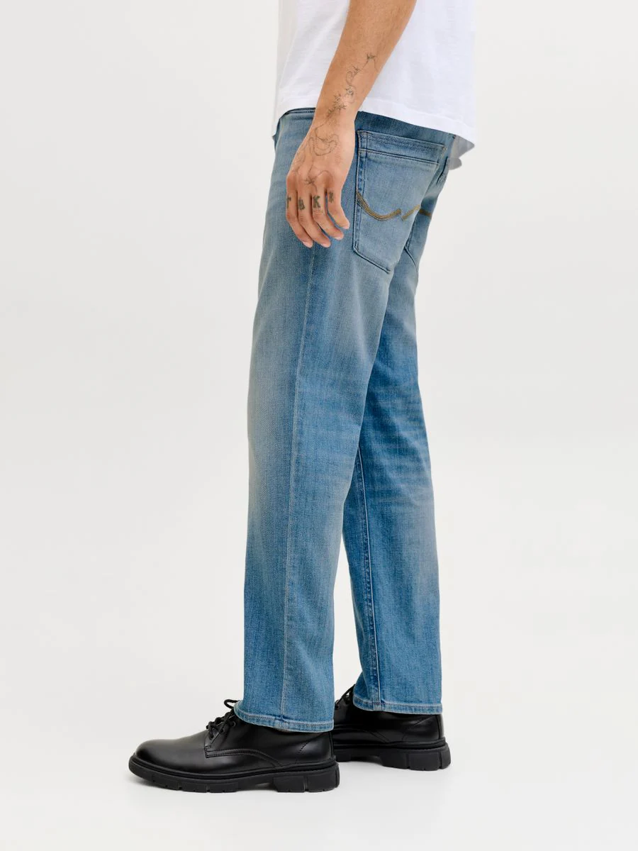 JJICLARK JJASHER GE 834 - Image 3