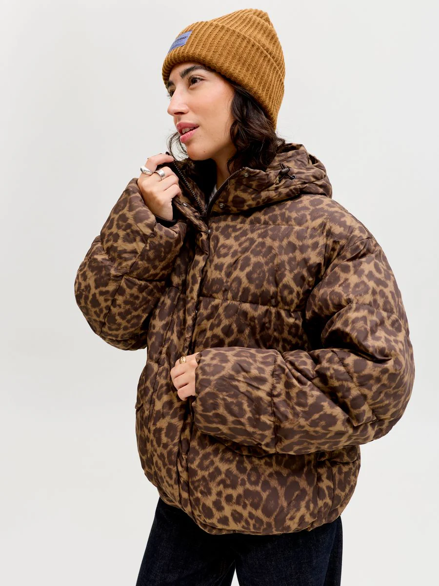 JXANA LEOPARD PUFFER JACKET OTW - Image 4