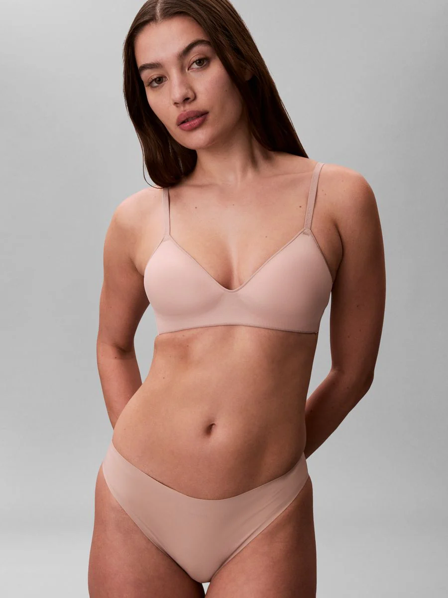 LIGHTLY LINED WIREFREE PLUNGE - Image 3