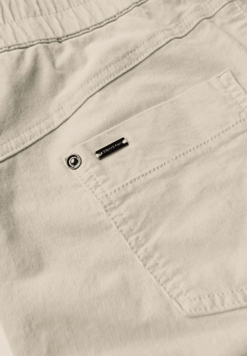 Style LTD QR Bonny Corduroy So - Image 3