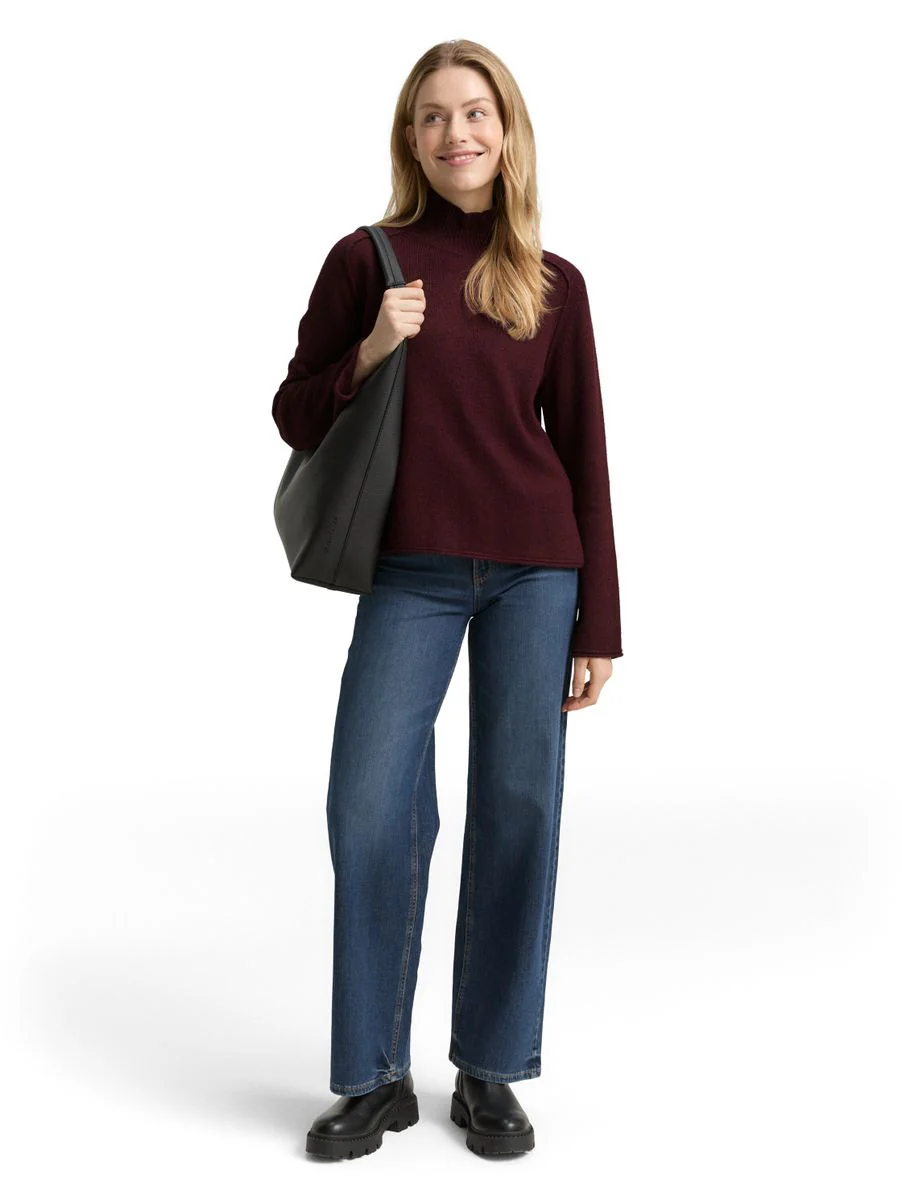 knit cosy mock-neck pullover - Image 3