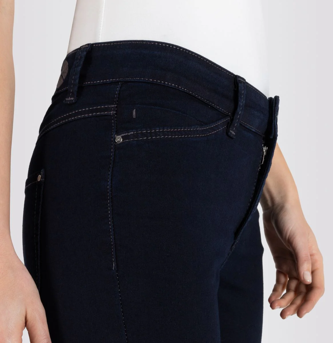 DREAM CHIC - Image 11