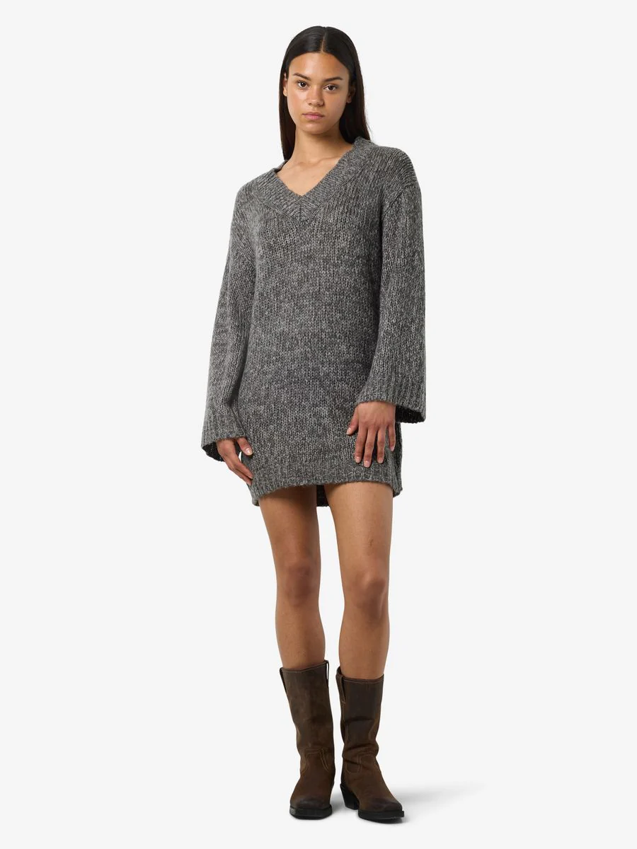 NMGINNA L/S V-NECK KNIT DRESS - Image 2