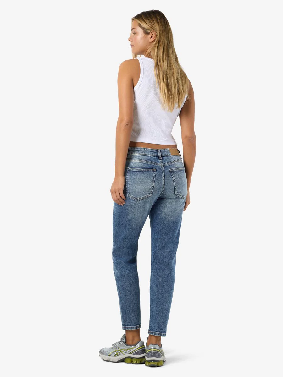 NMMONI HW STRAGHT ANK JEANS AZ221DB NOOS - Image 4