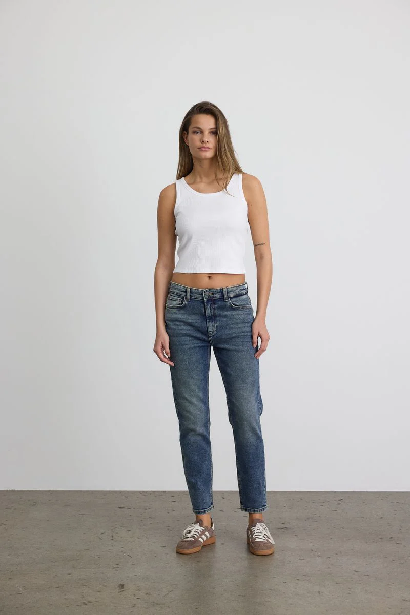 NMMONI HW STRAGHT ANK JEANS AZ221DB NOOS - Image 9