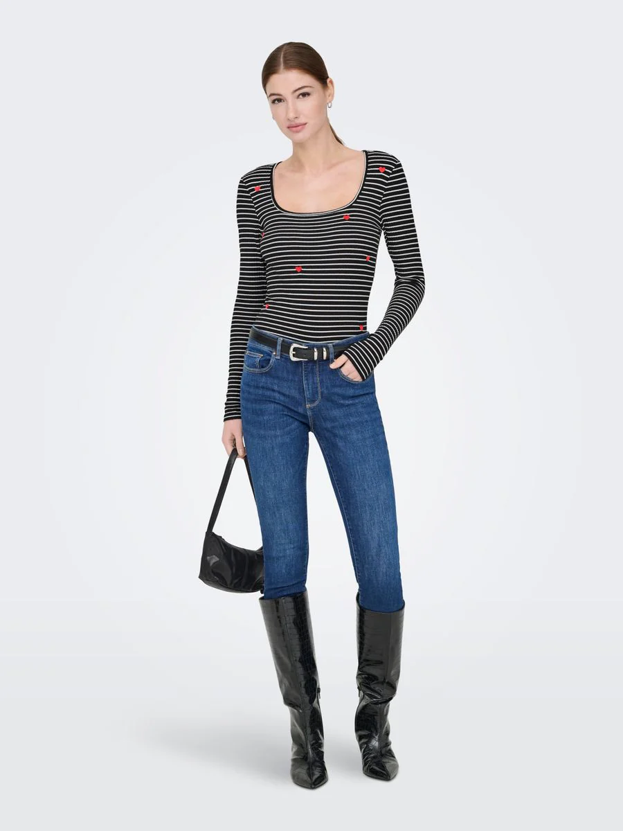 ONLEMMA STRIPED W. HEARTS L/S CS JR - Image 7