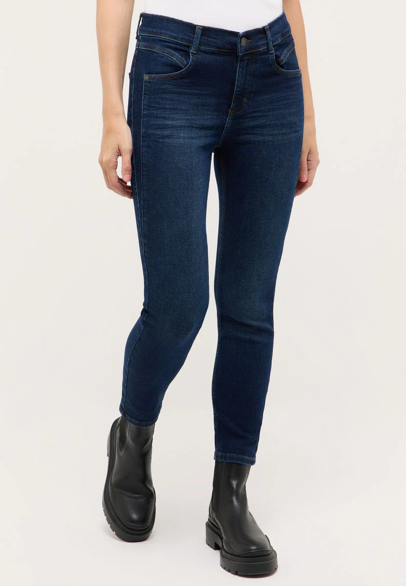 ORNELLA SEAM - Image 3