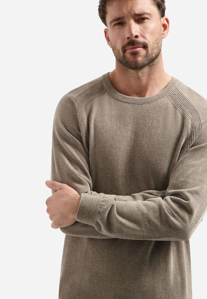 Pullover Crewneck Light Weight Chenille - Image 4