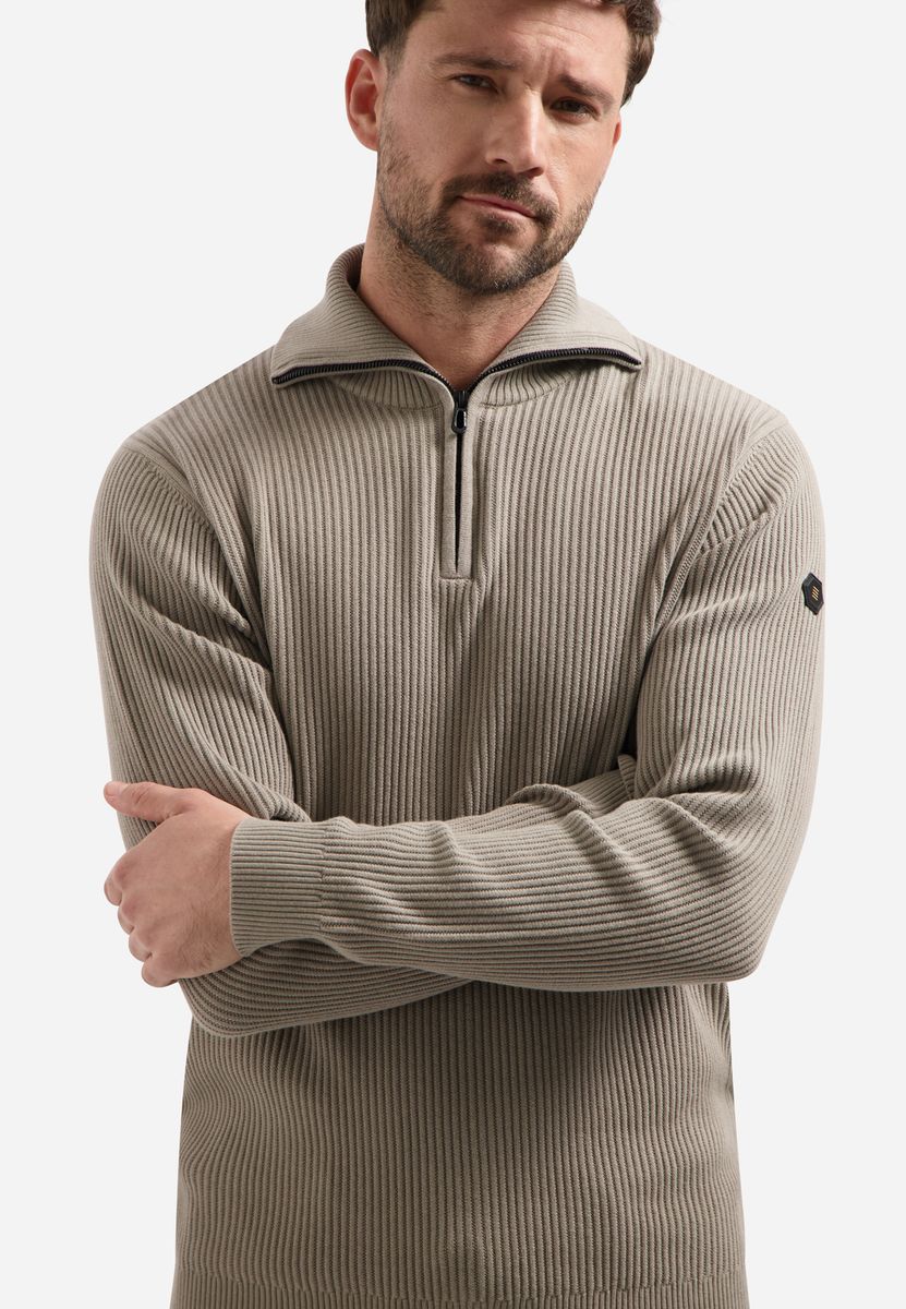Pullover Half Zip Wing Collar Tuck Stitch - Image 4