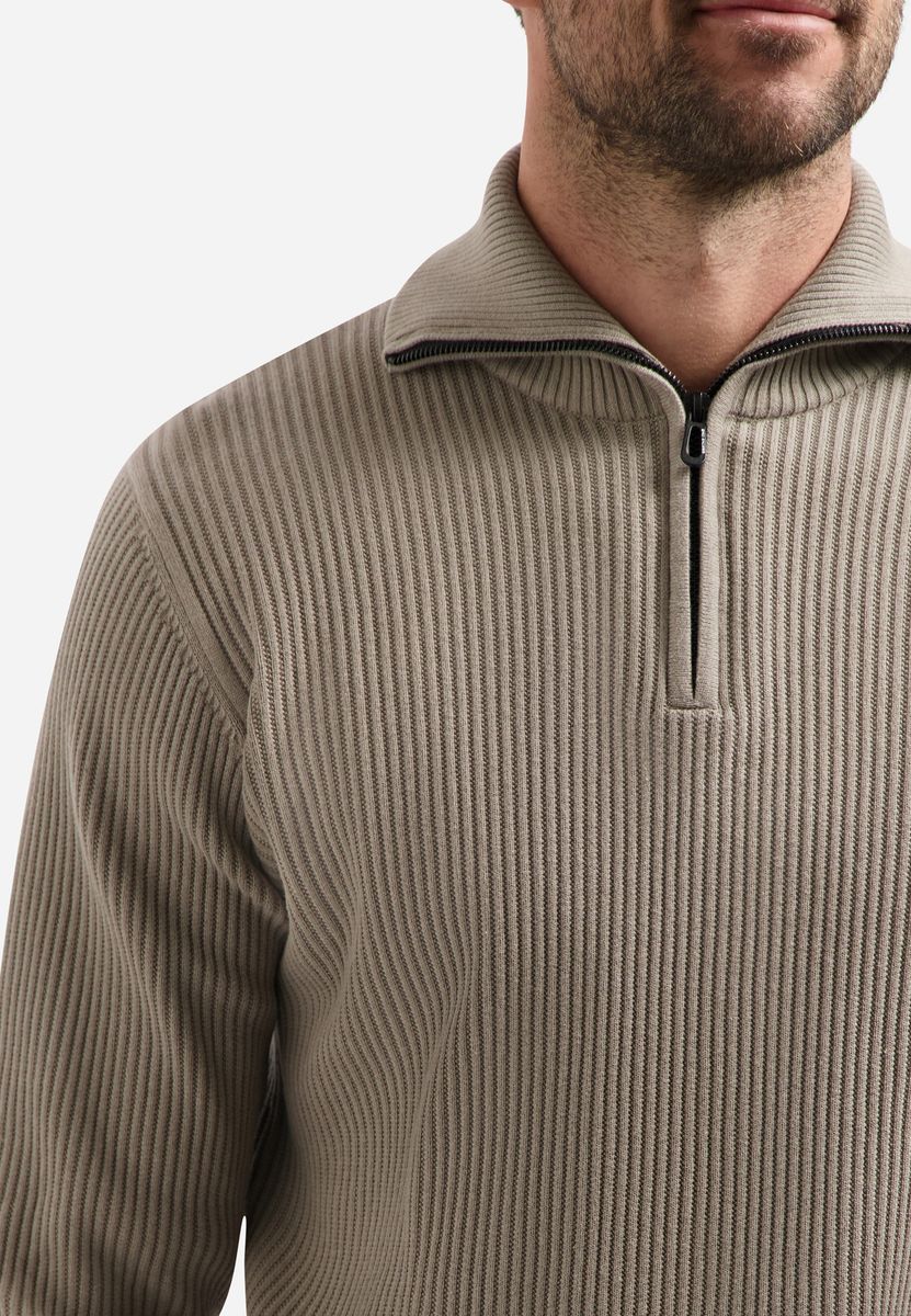 Pullover Half Zip Wing Collar Tuck Stitch - Image 7