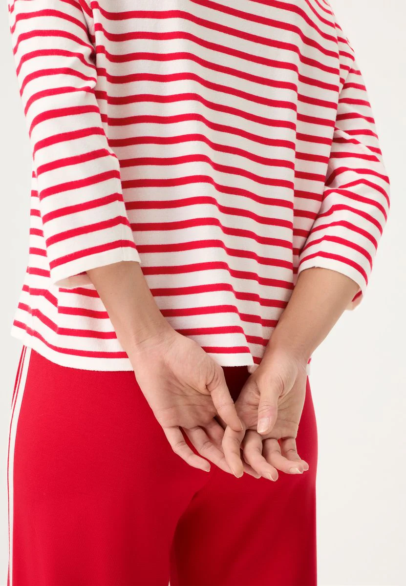 Pullover Long Sleeves - Image 4