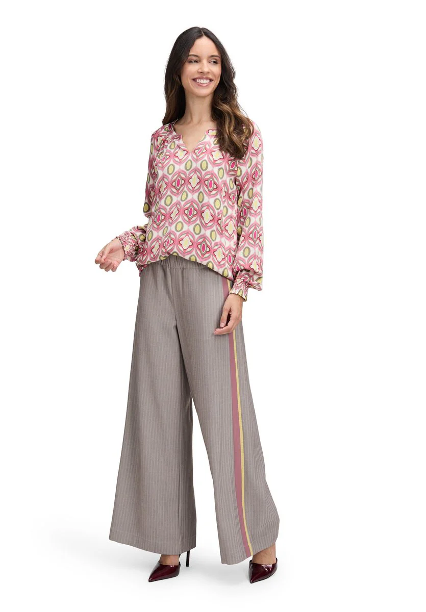 Bluse Kurz 1/1 Arm - Image 5