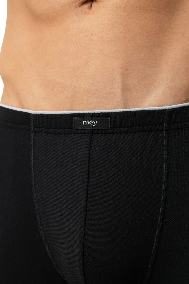 Shorty - Image 4