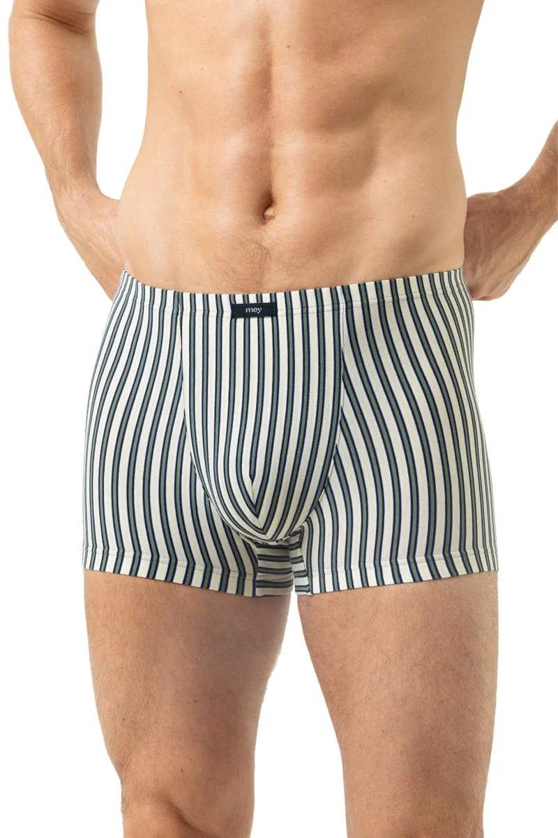 Shorty - Image 2