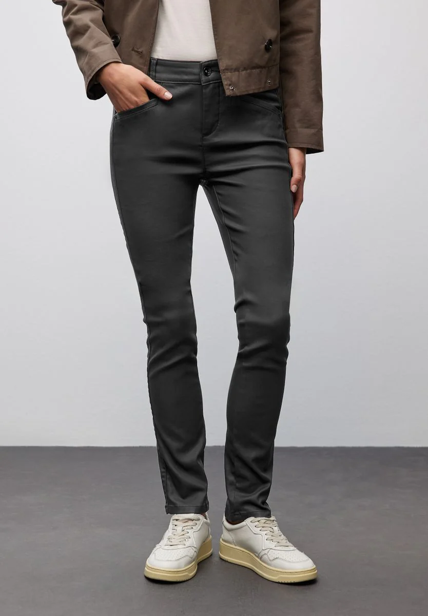 Slim Fit Coated Hose - Image 3