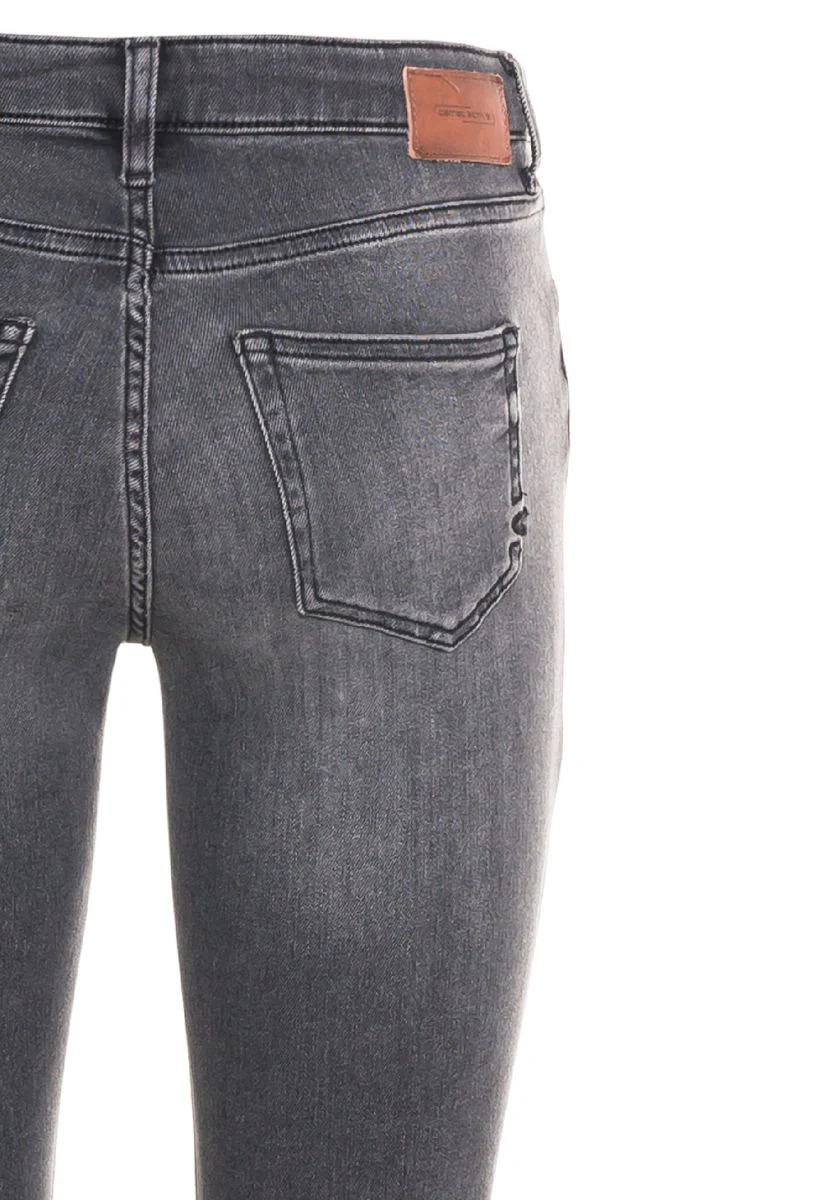 Denims - Image 4