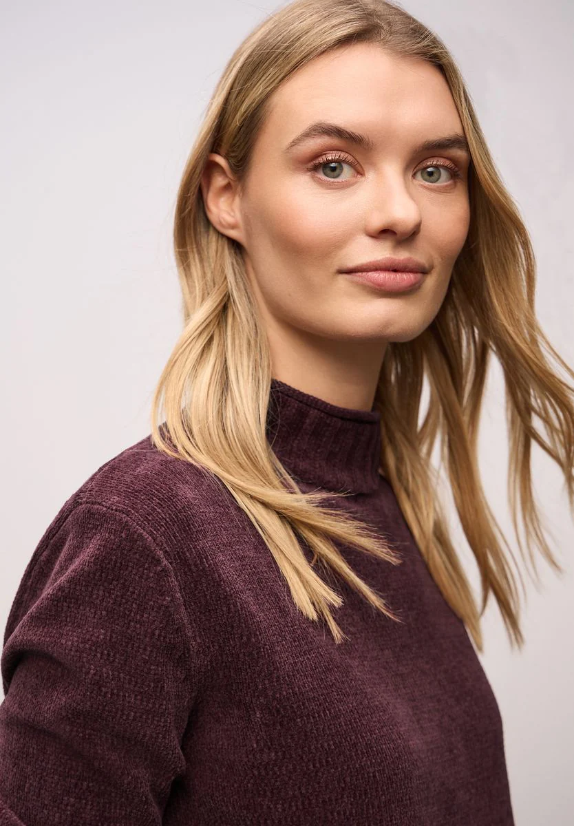 Softer Chenille Pullover - Image 6