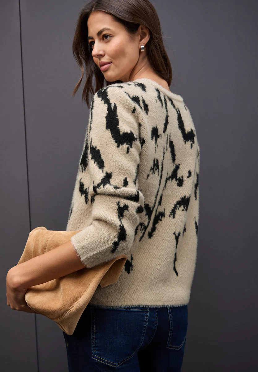 Softer Jacquard Pullover - Image 4