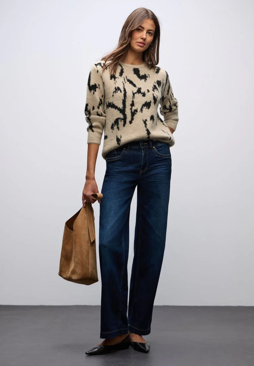 Softer Jacquard Pullover - Image 5