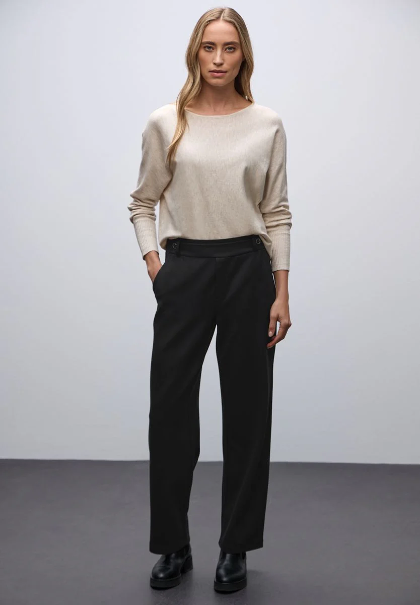 Straight Leg Hose - Image 6