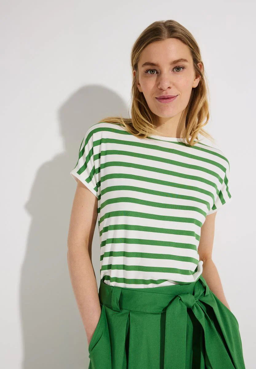 striped shirt - Image 4
