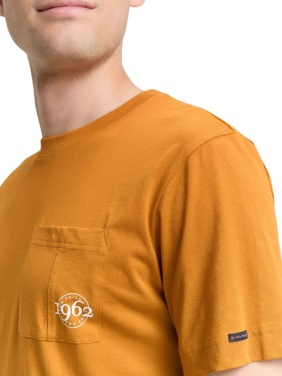 T-Shirt mit Brusttasche - Image 6