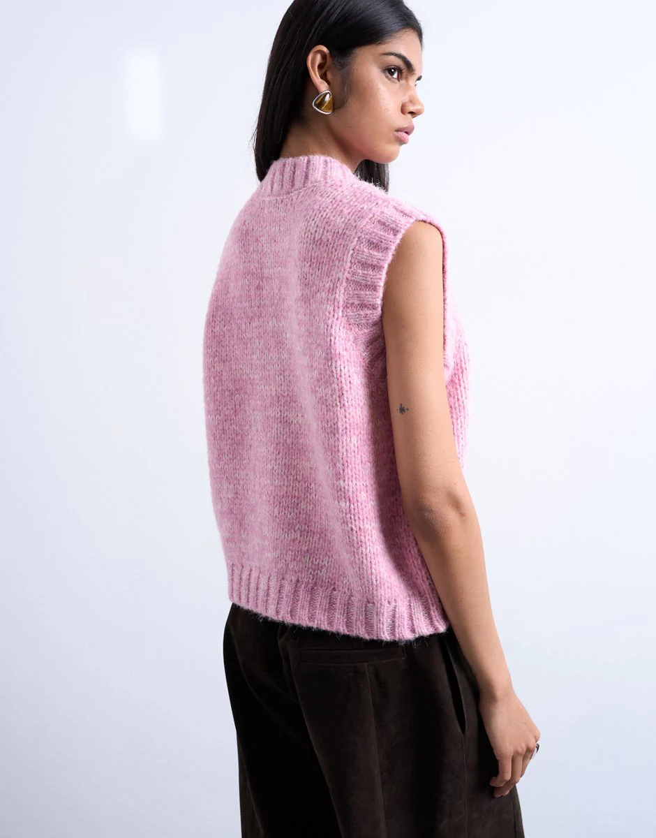TSFIONA SL OVERSIZE CREW NECK VEST - Image 3