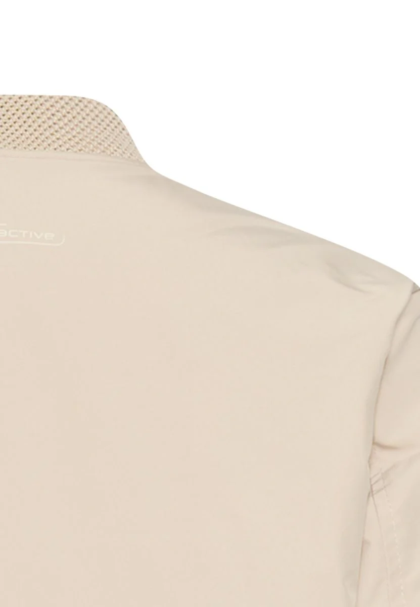 Coats - Image 4